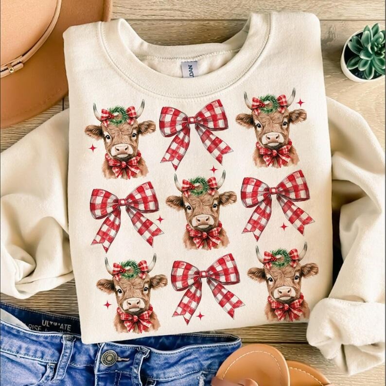 Christmas Coquette Highland Cow | Western Xmas Sweatshirt | Aesthetic Crewneck Design