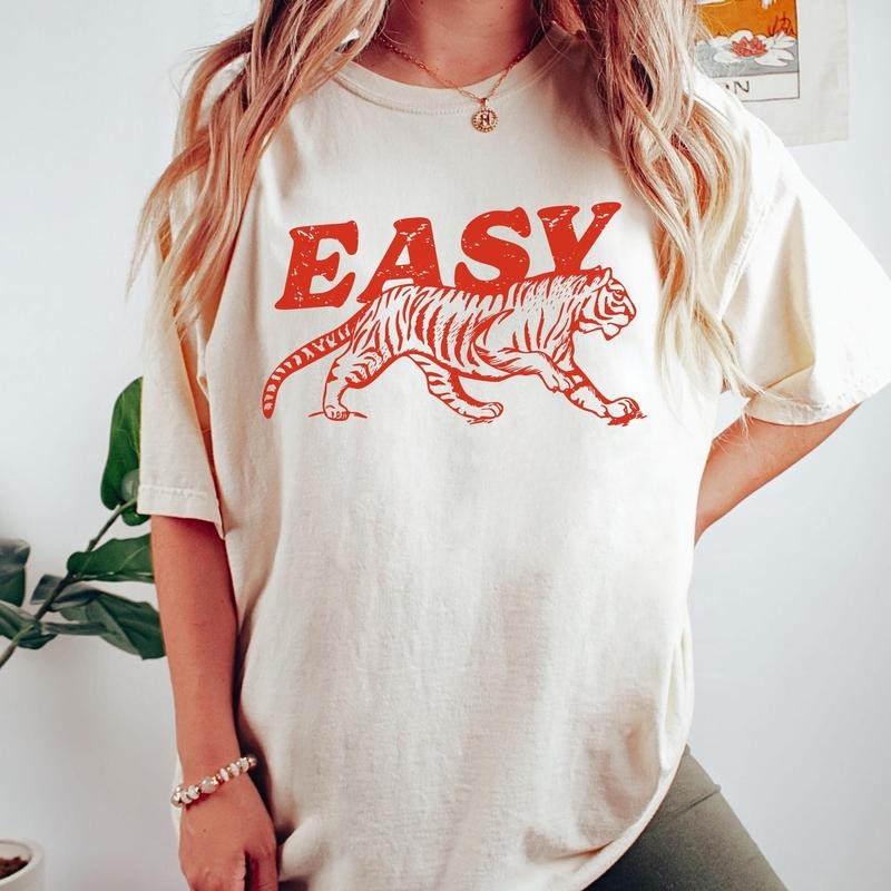 Comfort Colors Easy Tiger T-Shirt, Retro Boho Tee, Unisex Trendy Aesthetic Comfort Colors Shirt, Graphic Tee, Hippie Clothes, Indie T-Shirt