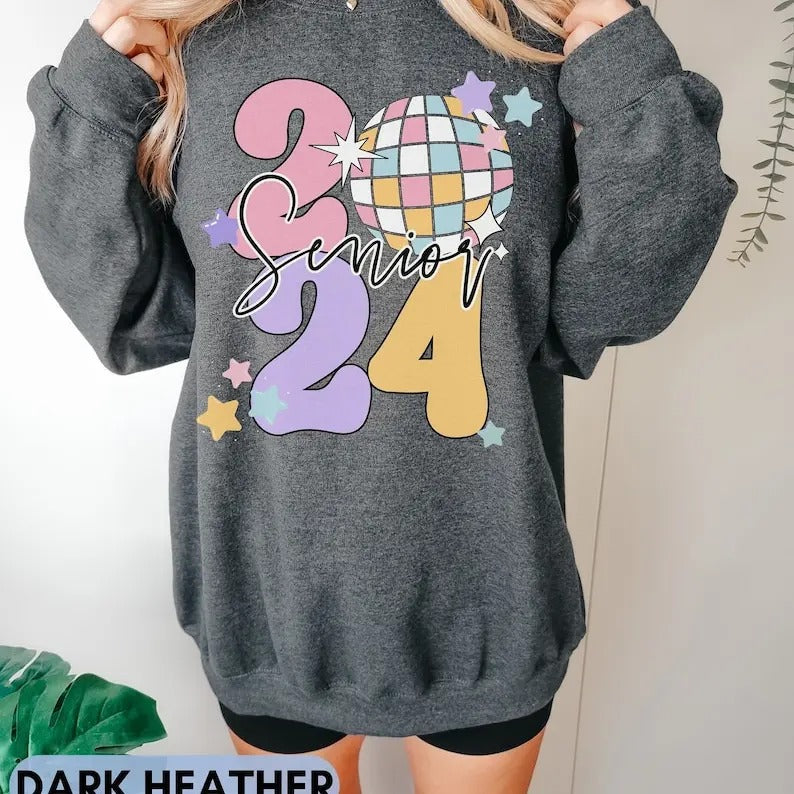 Senior 2024 Sweatshirt Retro, Class of 2024 Sweater groovy disco, 2024 Graduation Sweat shirt, Back To School Senior Crewneck Gift