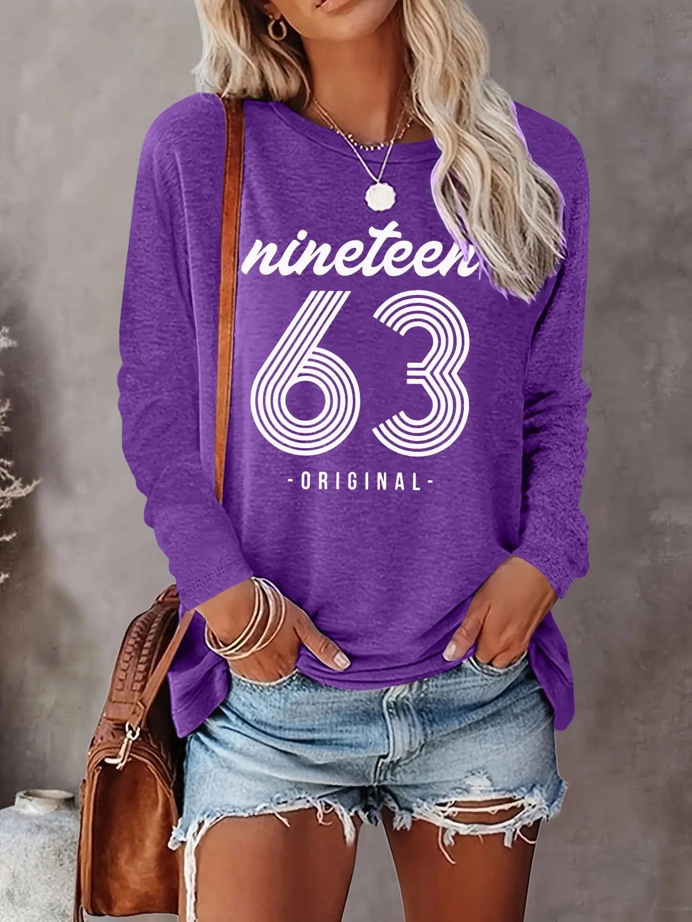Women's Number & Letter Print Round Neck Tee, Casual Long Sleeve Crew Neck T-shirt for Fall & Winter, Women's Top for Daily Wear
