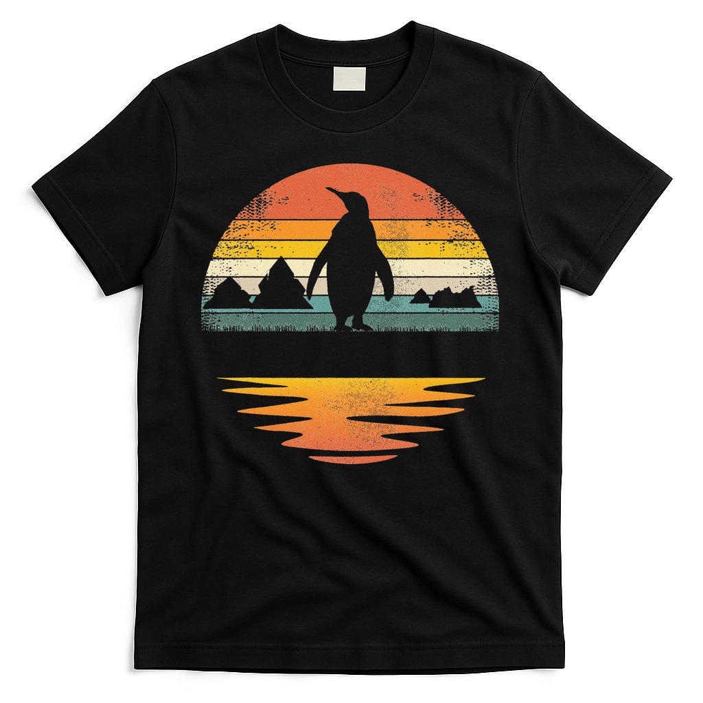 Penguin Vintage Retro Sunset Penguin Lover T-Shirt