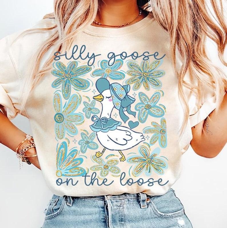 Boho Floral Goose, Spring Floral T-Shirt, Classic Retro Graphic Unisex Tee Gift For Men and Women