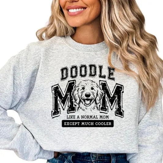 Casual Doodle Dog Mom Sweatshirt, Dog Lover Pullover Crewneck Sweatshirt, Comfortable Long Sleeve Goldne Doodle Mom Sweatshirt, Dog Mama Sweatshirt, Pet Tee, Dog Lover Gifts for Women, Labradoodle - Goldne Doodle Sweatshirt