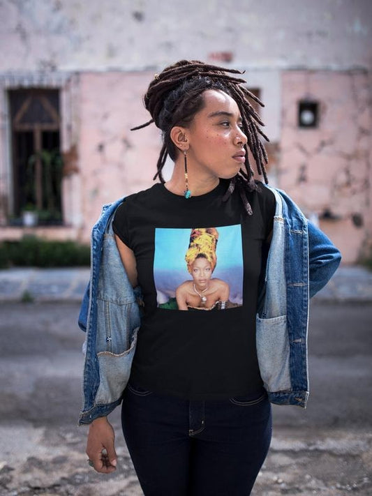 Erykah Badu | 90s | throwback | unisex T-shirt