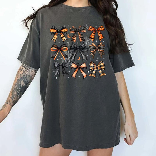 Gothic Coquette Bow Halloween Shirt, Cute Girly Halloween Bow Tee, Black Coquette Tshirt for Girls, Girly Bows T-shirt for Women, Vintage Black Bow Shirt, Spooky Season Shirt, Casual Women's Tops, Oversized Womenswear, Unhinged Cotton Fit Chic Style