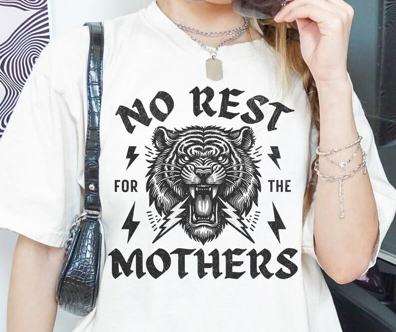 Jessie J Ross No Rest for the Mothers T Shirt, Rocker Metal Feminist Tee, Retro Tiger Graphic Shirt, Unisex Oversized Tee, Unisex Graphic Tee, Smooth Fabric, Aesthetic Streetwear Vibe