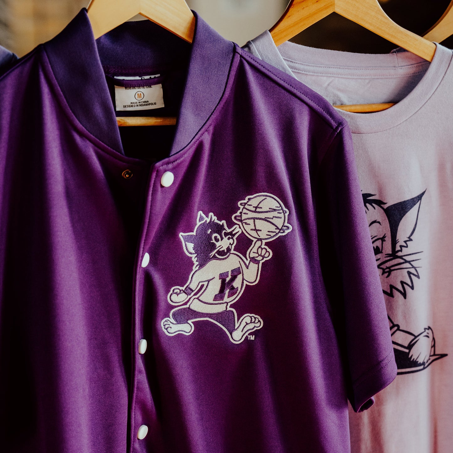 K-State Wildcats Basketball Vintage Shooting Shirt Style001