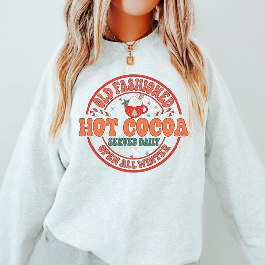 OLD FASHION HOT COCOA CREWNECK (Crewneck Sweatshirt, Unisex Fit, Causal Sweatshirt for Christmas, Christmas Holiday Sweatshirt) Womenswear Hoodie