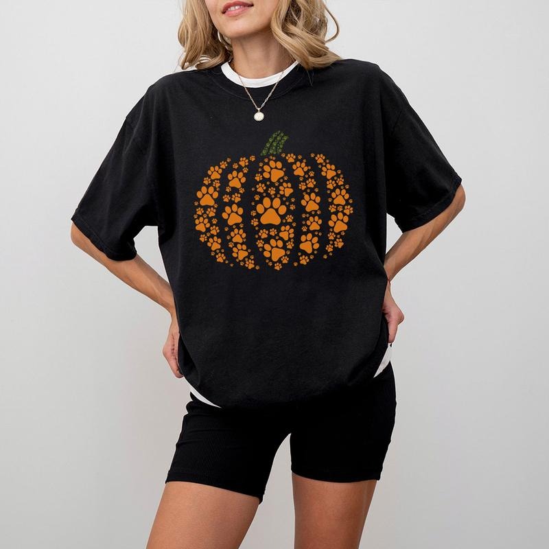 Paw Pumpkin Shirt, Paw Dog Print Shirt, Dog Halloween Tshirt, Retro Pumpkin Paws Tee, Halloween Shirt, Halloween Sweatshirt,Thanksgiving For Mom, Cute Fall Shirt, Comfort Shirt for Mom, Autumn Tee for Mama, Fall Pumpkins TShirt for, Women Top