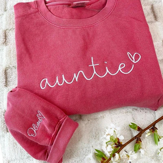 Personalized Sweatshirt Auntie Embroidered, Customizable Auntie Name Hoodie, Minimalist Gift for Best Aunt, Mother's Day Gift For Aunt