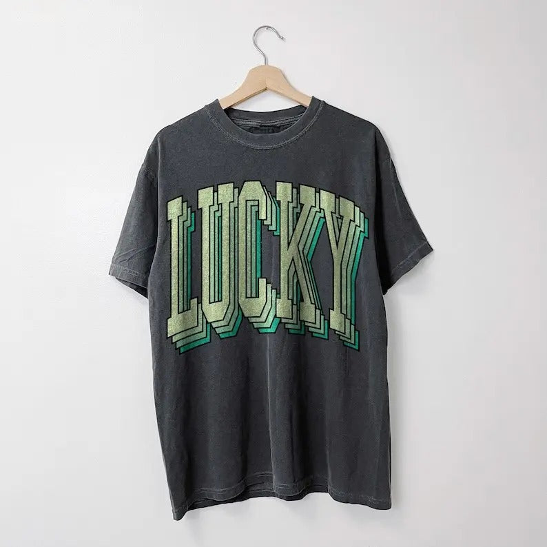 Retro Lucky Shirt Vintage Tshirt, St Patricks Day T-shirt, Lucky Shirt, Oversized Shirts, St Pattys Lucky Shirt Casual Top