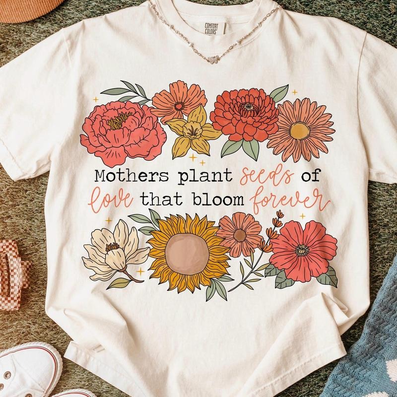 Retro floral mama quote shirt, mom  shirt, she is mom  shirt, mama  shirt, floral mom  shirt, mama shirt