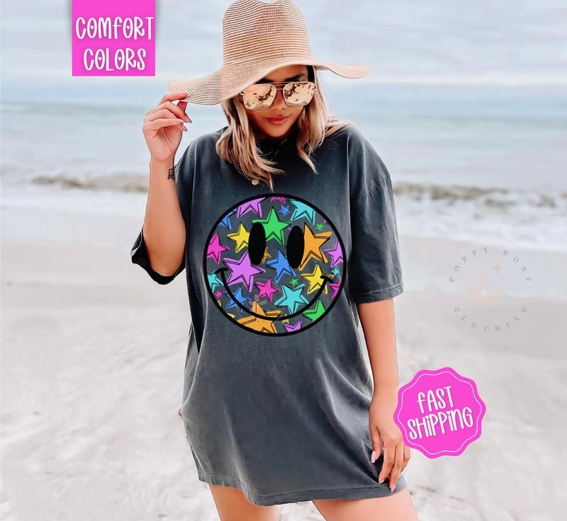 Star Happy Face Shirt Comfort Colors, Women's Graphic Tshirt