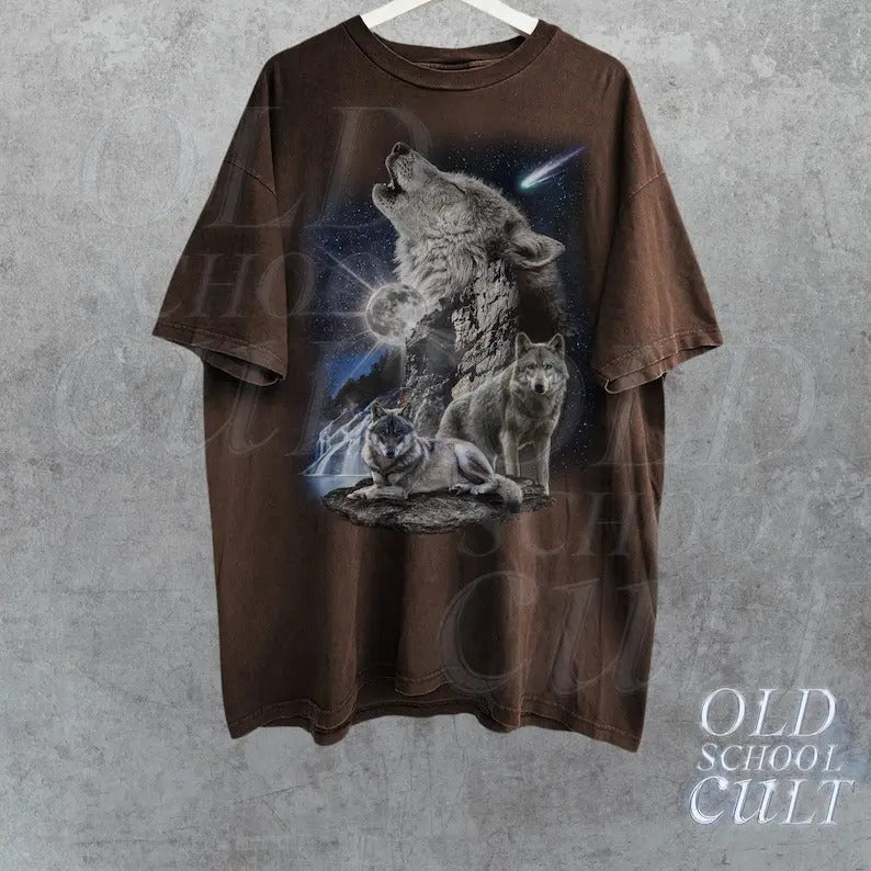 Wolf Family Vintage T-Shirt, Howling Bark at Moon, Wild Free Wolves Pack, Loyal Gray Wolf Dog Animal Shirt, Vintage Distressed Shirts